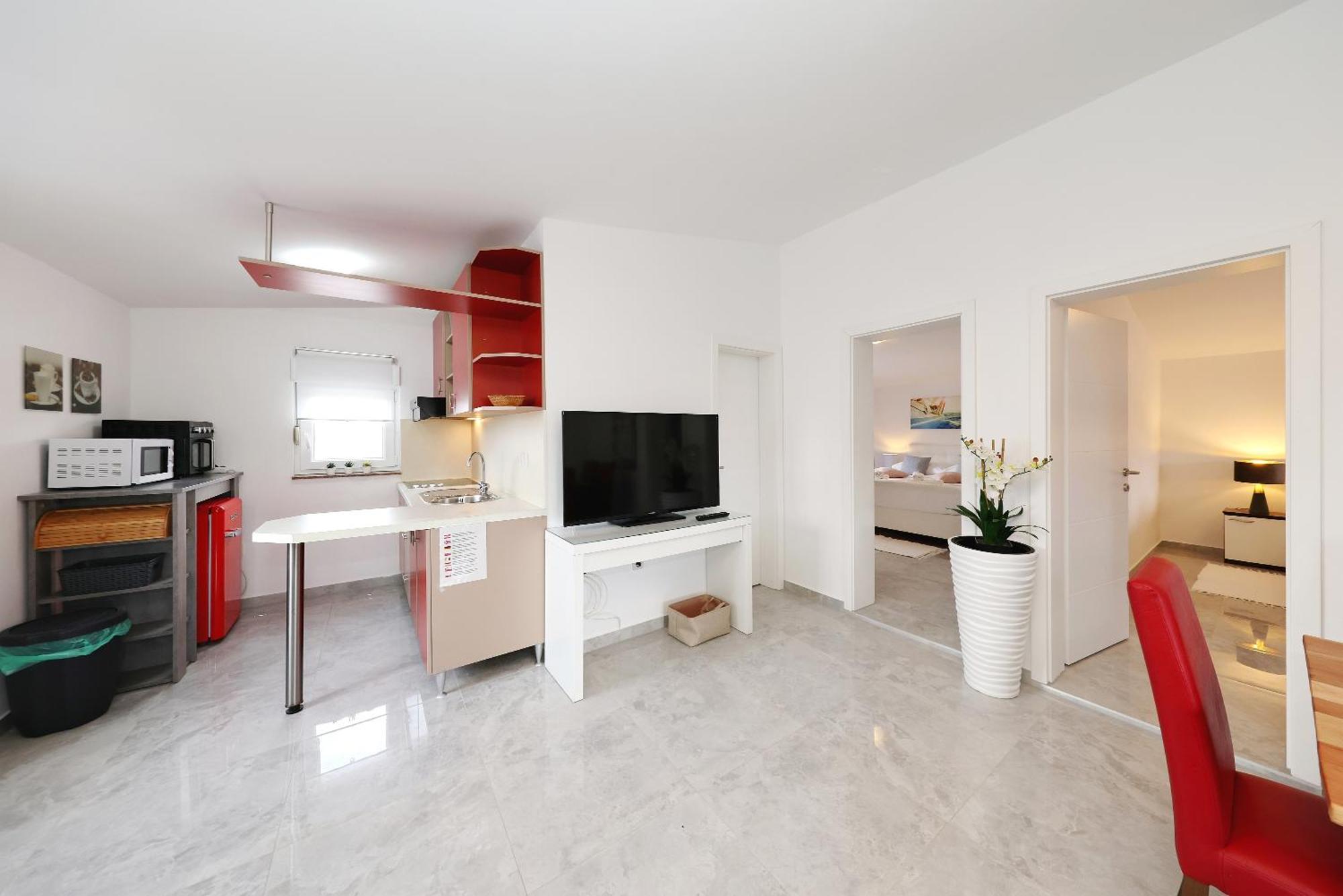 Apartments Rosini, 300M From The Beach With Shared Tavern And Bikes, Nin Luaran gambar